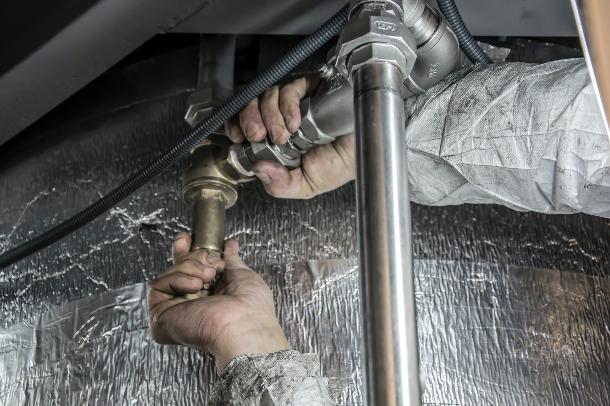 Comment régler un réducteur de pression d’eau pour une meilleure plomberie domestique